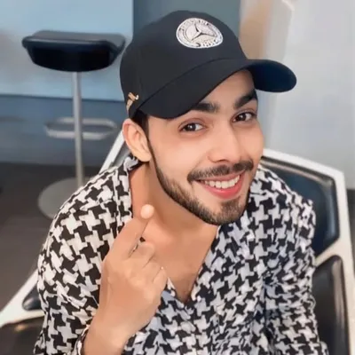 Badar ahamad siddiqui social media marketer profile
