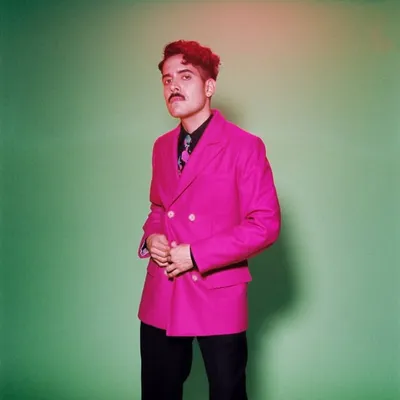 Alan Palomo / Neon Indian profile