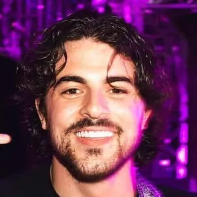 Alan Esparza profile