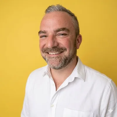 Albert Espinola | Viralidad & Ventas profile