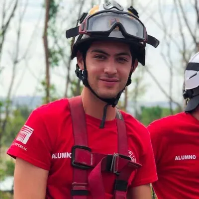 Alberto Torres ๐ profile