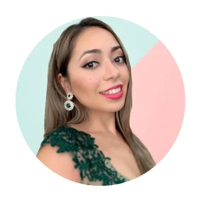 Alba Villagrán | Real Life profile