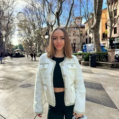Alexandra profile