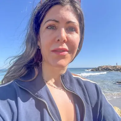 Alejandra Gandia-Blasco profile