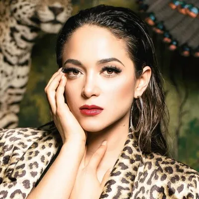 Alejandra Naveja R profile