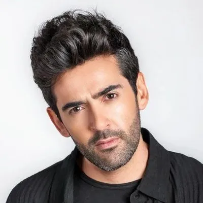 Alejandro González 💥 profile