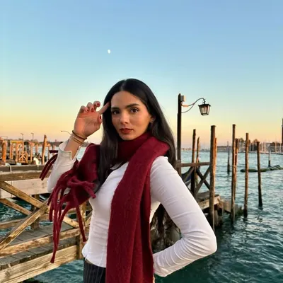 Alejandra Sierra profile