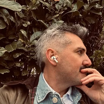 A L E X 🦖 profile