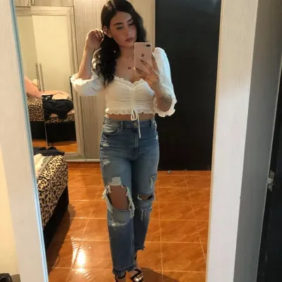 Alexa Alvarez profile