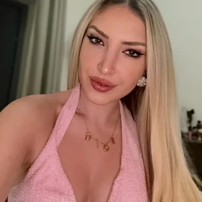 Alexandra Mavr profile
