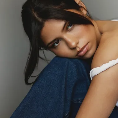 Alexa Perez profile