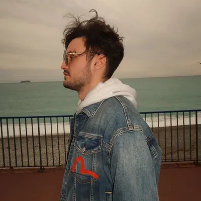 Alex Alvarez profile