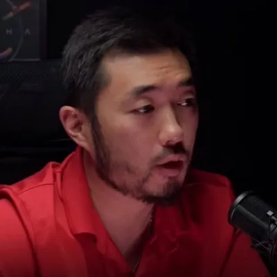 Александр Пак profile