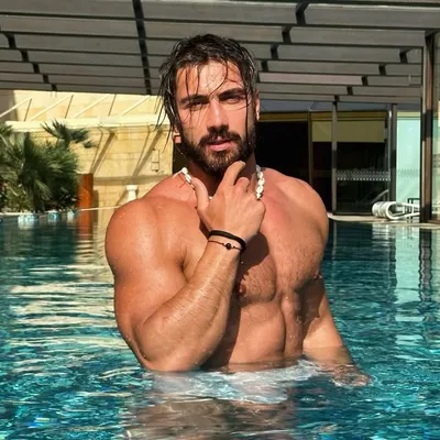 ALEXANDER DIAS profile