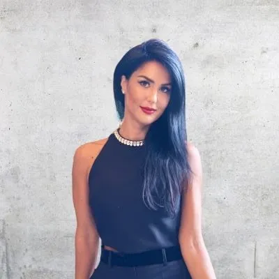 Alexandra Cariano profile