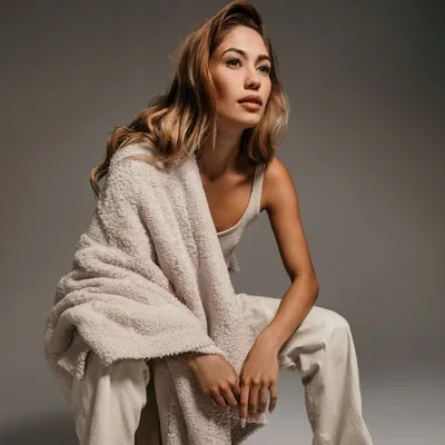Alexandra Cooper profile