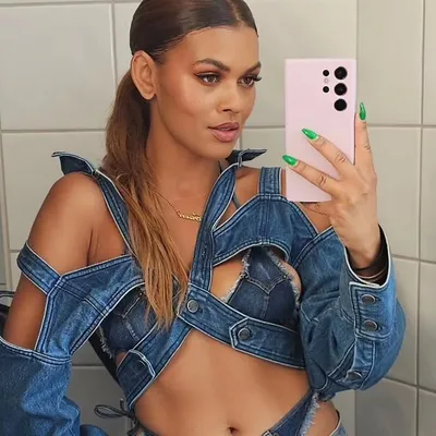 Alexandra Joner ๐ง๐ป/๐จ๐บ profile