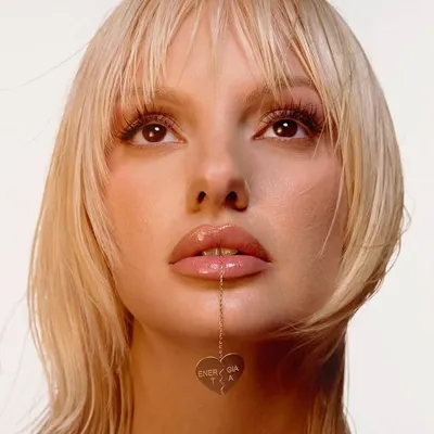 Alexandra Stan profile