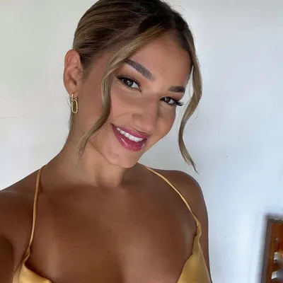 ALEXANDRIA LOUPOS💫 profile