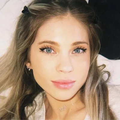 Alexa Pellerin profile
