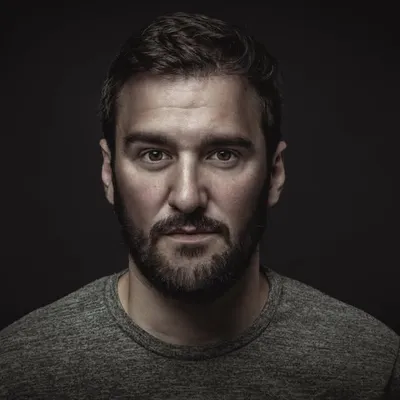 Alex Ferrer profile
