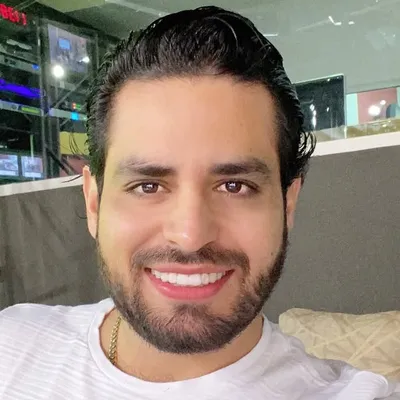 ALEX MARTINEZ profile