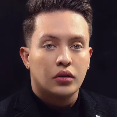 Alexander Olivero profile