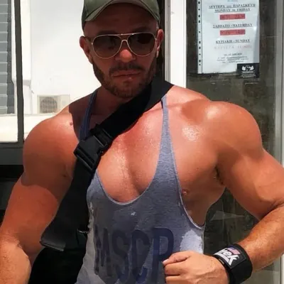 Alex Perry profile