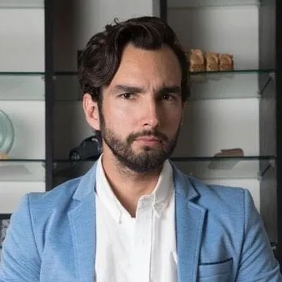 Alex Schirp profile