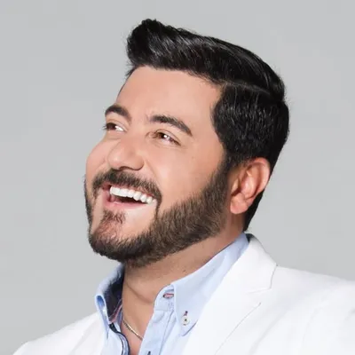 ALFONSO LEÓN profile