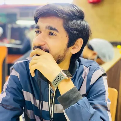 چاند بٹ👮♂️🚔 profile