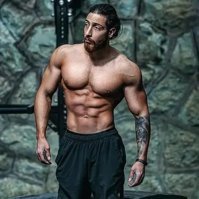 Persian Tarzan /Ali Ghamati profile