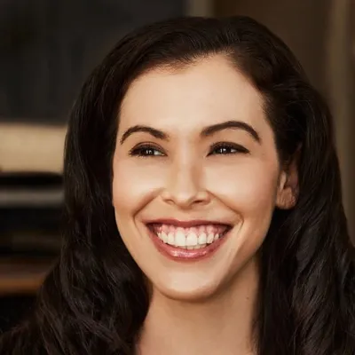 Ali Rosen profile