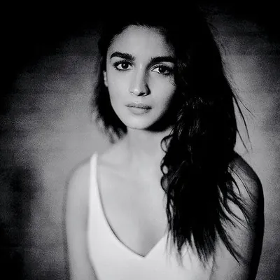 Alia Bhatt profile
