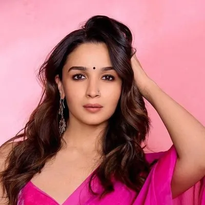 ALIAABHATT ❤ profile