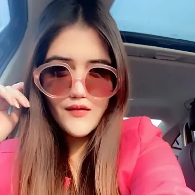 Alia Sachdeva profile