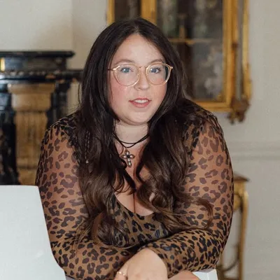 Alicia Mccarvell profile