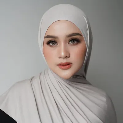 Alifhia Fitri profile