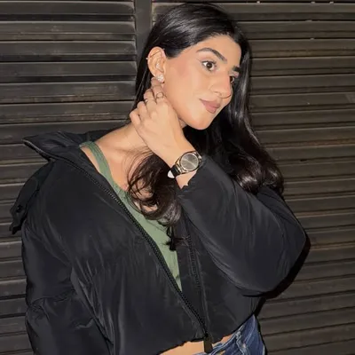 Alina Saleem profile