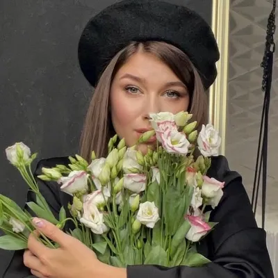 Аліна Гресь profile