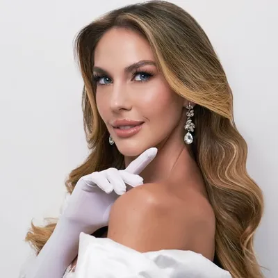 Alina Luz Akselrad profile