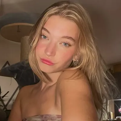 Alina Berthold profile