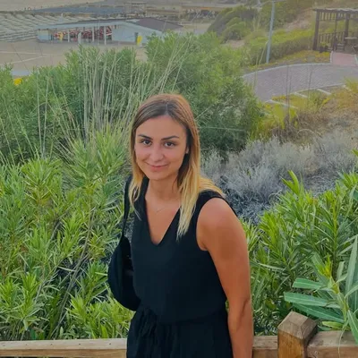 Alina Fanzott profile