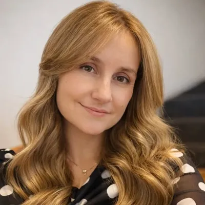 Aline Martins l Relaciones & Vida Real Con Humor profile