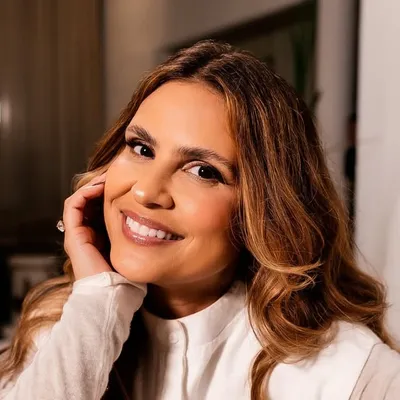 Aline Barros 🎤 profile