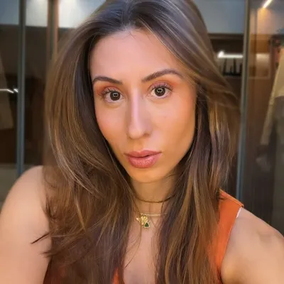 ALINE MARETO profile