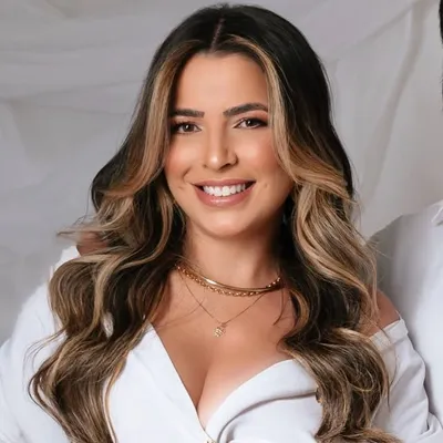 ALINE MARQUES • MAQUIADORA(RN) profile