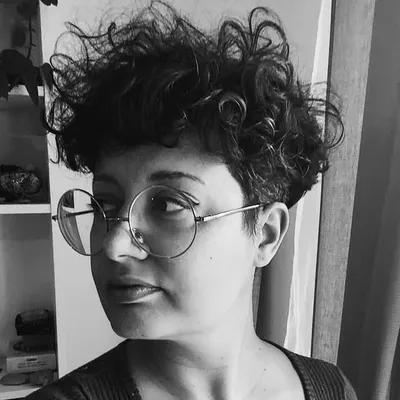Aline Valek profile