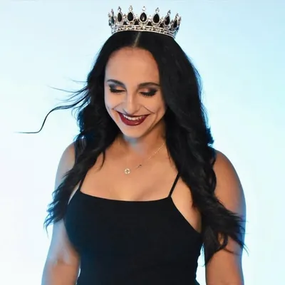 Alinnah Kash Beauty profile