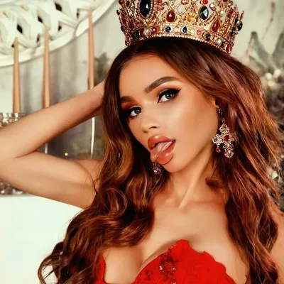 ALIONA ABRAMOVA ム. ム. ム. | Digital Muse profile